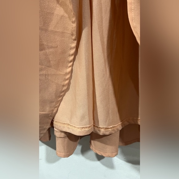 Forever 21 Peach Lace Dress with sheer lining underneath. - Picture 7 of 7